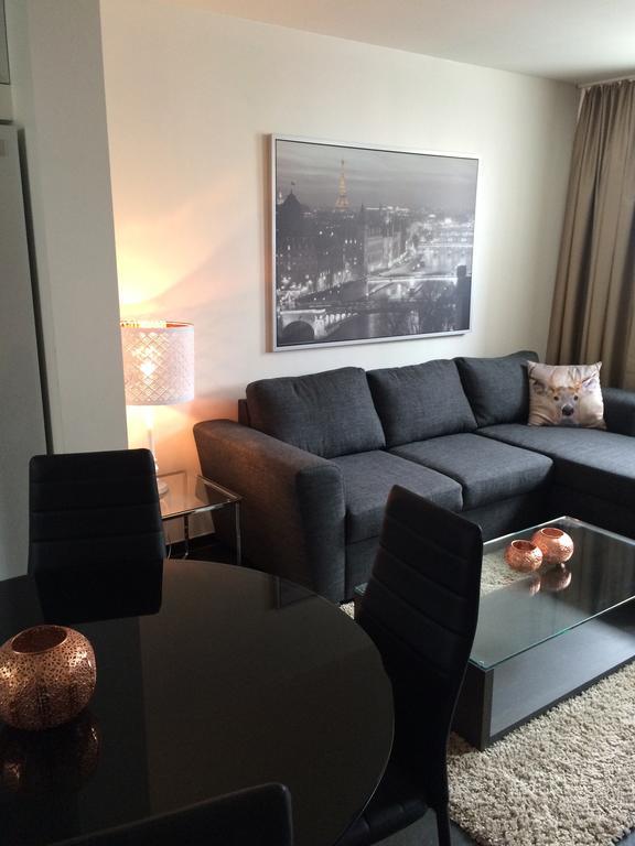 Heart Of Reykjavik - Luxury Apartments Oda fotoğraf
